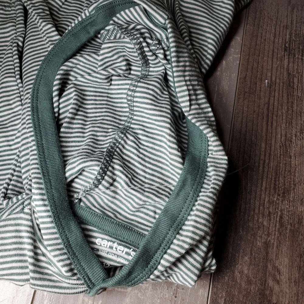 NWT Carter's Green and White Striped Hoodie Cotton Onesie Bodysuit Size 12m